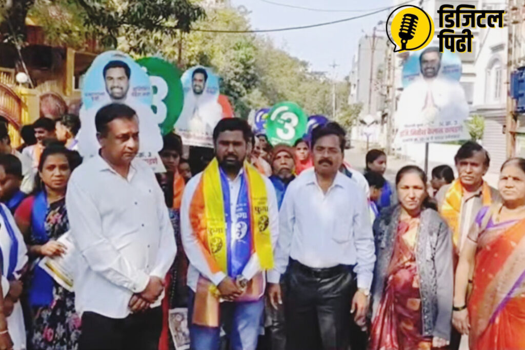 प्रभाग १२ ‘अ’ मध्ये इंजि. नितीश कापडणे यांच्या प्रचाराचा धडाका; साधूंचा आशीर्वाद अन् महादेवाला साकडे